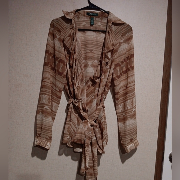 RALPH LAUREN Tan Sand Batik Geometric Georgette Ruffle Wrap Top S - Picture 2 of 5